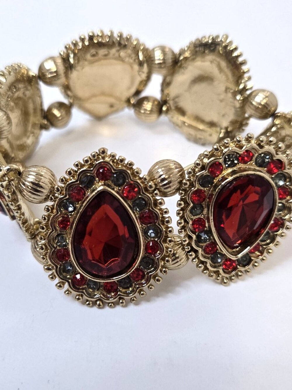 Vintage Gold Tone Stretch Bracelet w/ Red Glass Jewels and Rhinestones